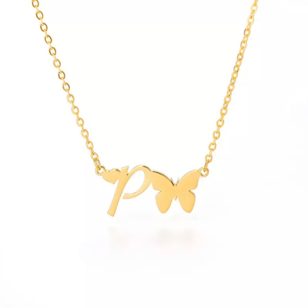 INITIAL LETTER “P” NECKLACE